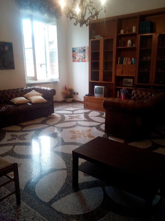 Antico Borgo Al Mare Apartment Lavagna Exterior photo