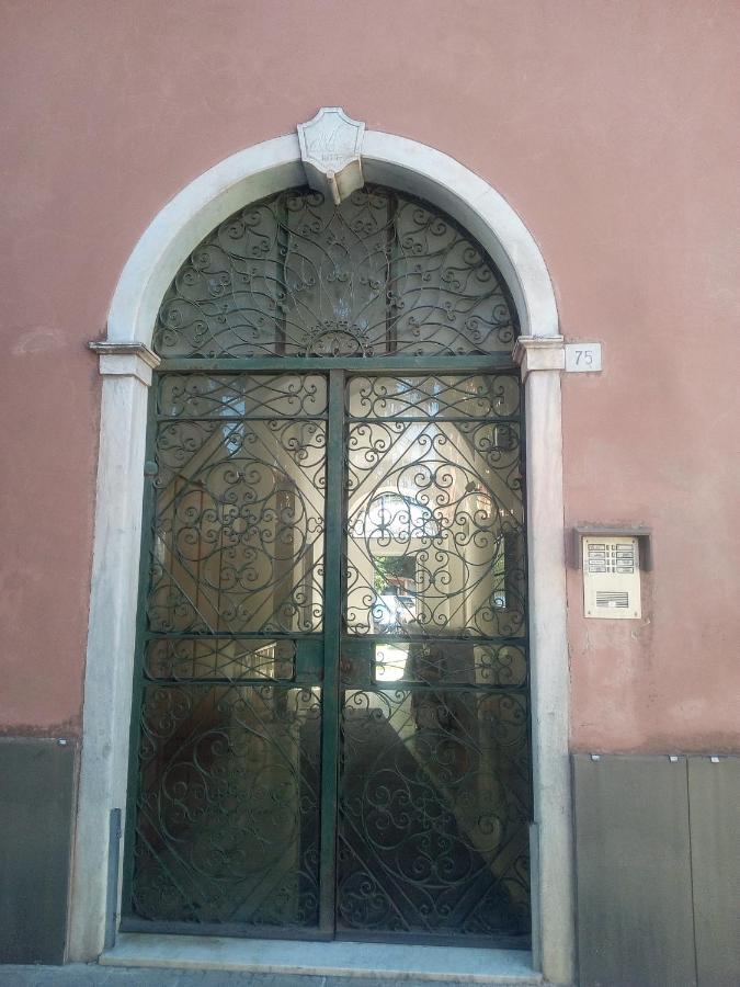 Antico Borgo Al Mare Apartment Lavagna Exterior photo